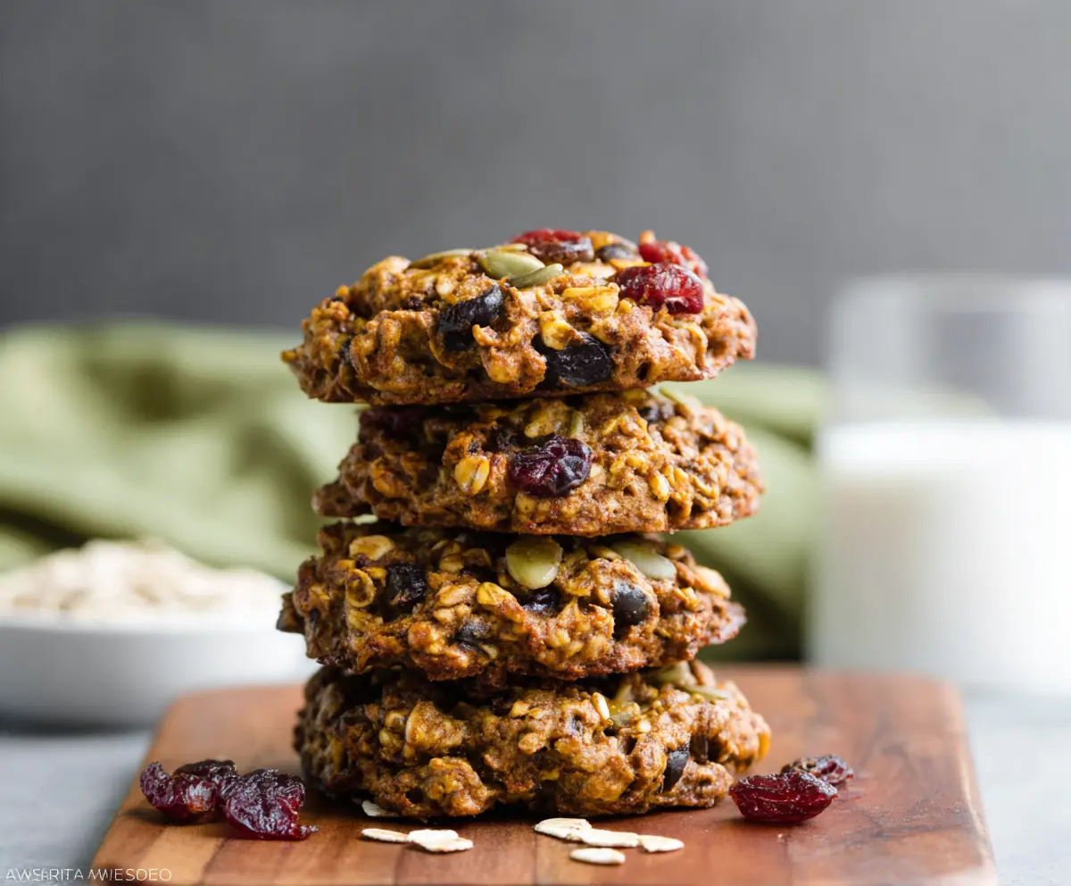 Healthy breakfast cookies made with oats, nuts, and dried fruits for a nutritious start to your day.